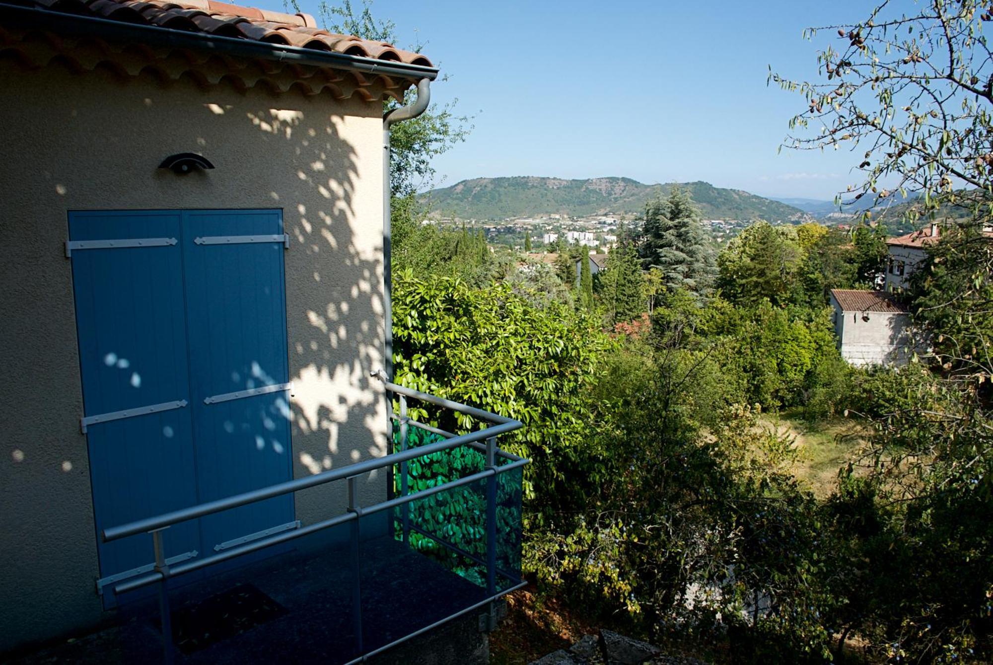 Les Fargettes - Charmante Petite Maison Avec Jardin - 2 Pièces à