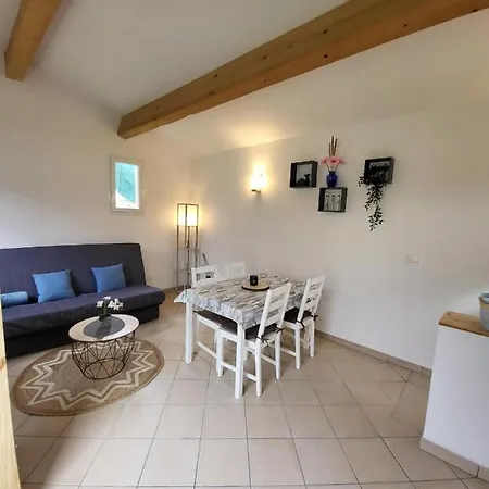 LES FARGETTES - charmante petite maison avec jardin - 2 pièces à Privas Extérieur photo